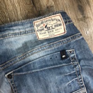 Buffalo David Bitton Jeans - Men’s Buckle Buffalo Relaxed BootCut Stretch Jean Buffalo David Bitton Jeans - Men’s Buckle Buffalo Relaxed BootCut Stretch Jean